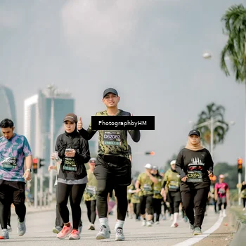 Runner Photo 6761376