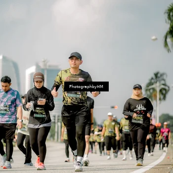Runner Photo 6761382