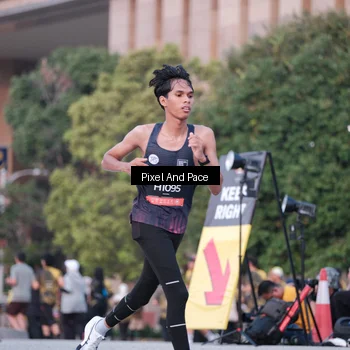 Runner Photo 6761383