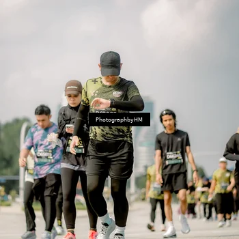 Runner Photo 6761399