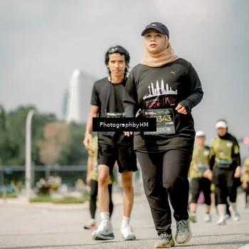 Runner Photo 6761426