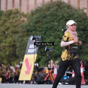 Runner Photo 6761491