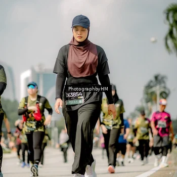 Runner Photo 6761495
