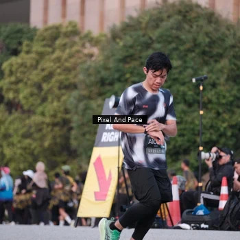 Runner Photo 6761497