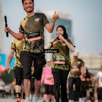 Runner Photo 6761542