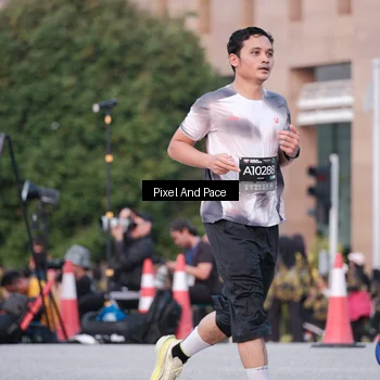 Runner Photo 6761572