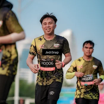 Runner Photo 6761613