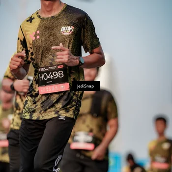 Runner Photo 6761683