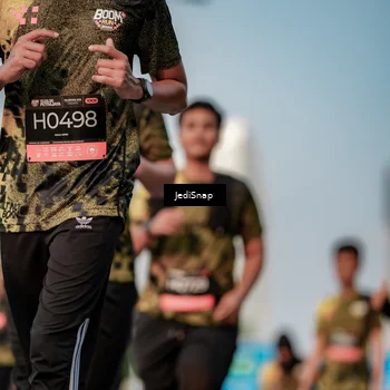 Runner Photo 6761687
