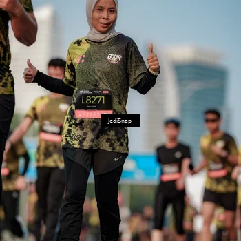 Runner Photo 6761688