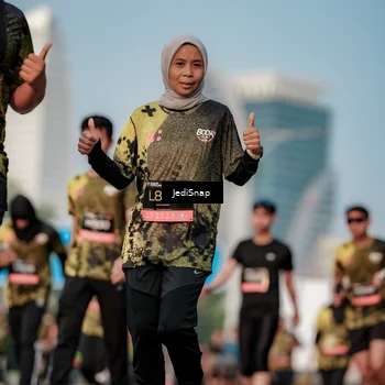 Runner Photo 6761691