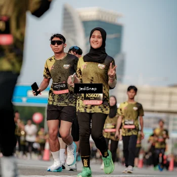 Runner Photo 6761706