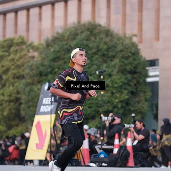 Runner Photo 6761735