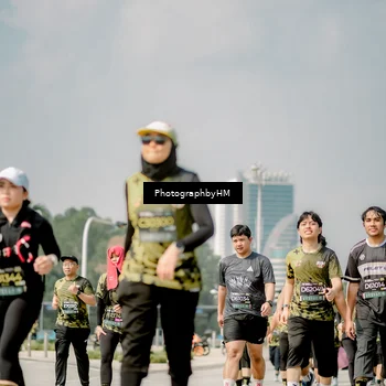 Runner Photo 6761793