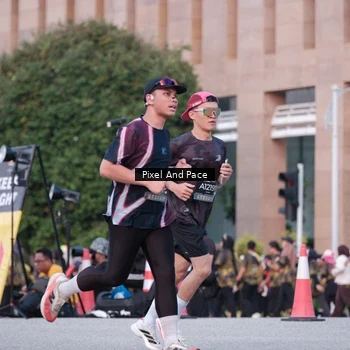 Runner Photo 6761807