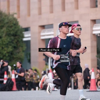 Runner Photo 6761809