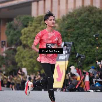 Runner Photo 6761847