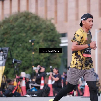 Runner Photo 6761862