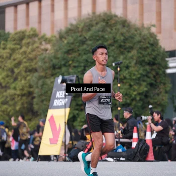 Runner Photo 6761867