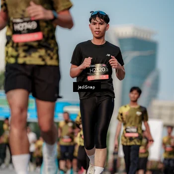Runner Photo 6761884