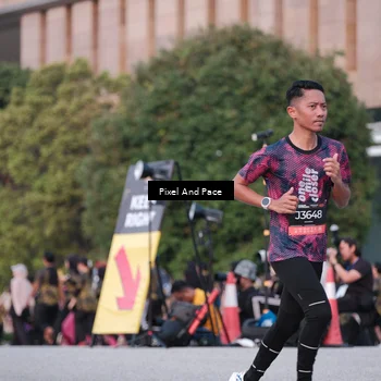 Runner Photo 6761887