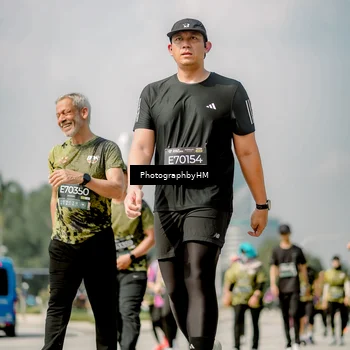 Runner Photo 6761890
