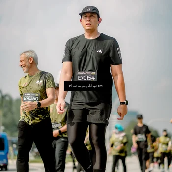 Runner Photo 6761893