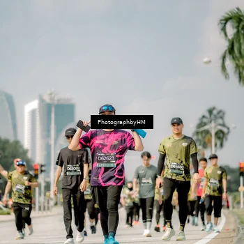 Runner Photo 6761918