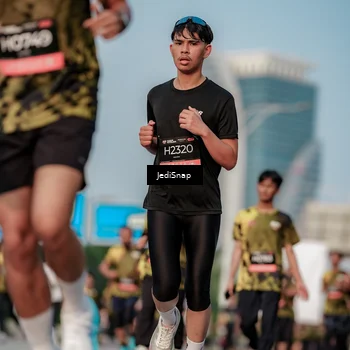 Runner Photo 6761924