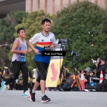 Runner Photo 6762001