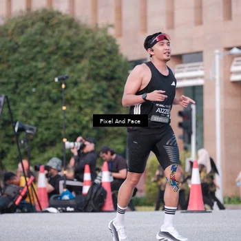 Runner Photo 6762016