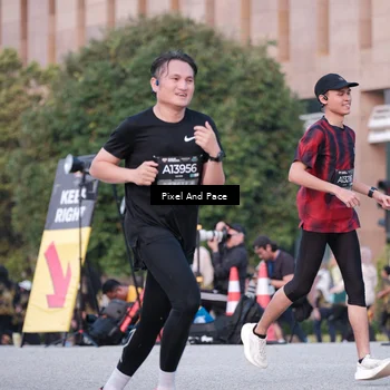 Runner Photo 6762023