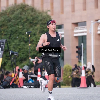 Runner Photo 6762024