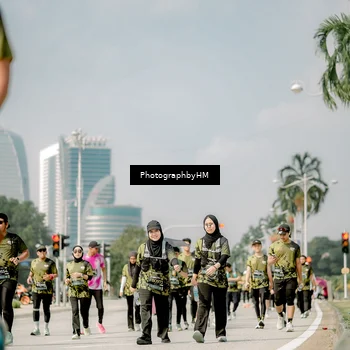 Runner Photo 6762030