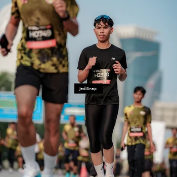 Runner Photo 6762049
