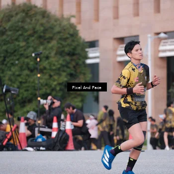 Runner Photo 6762058