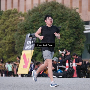 Runner Photo 6762061