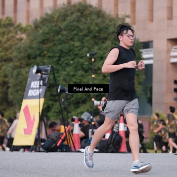 Runner Photo 6762067