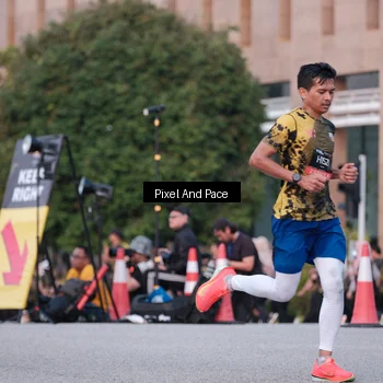 Runner Photo 6762068