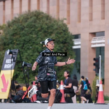 Runner Photo 6762099