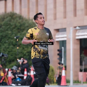 Runner Photo 6762109