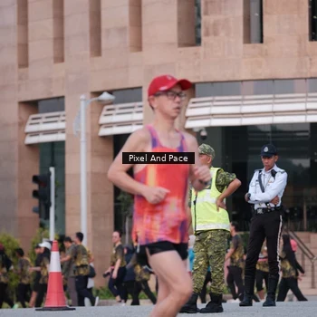 Runner Photo 6762130