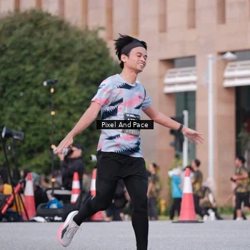 Runner Photo 6762141