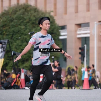 Runner Photo 6762150