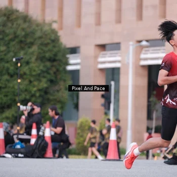 Runner Photo 6762189