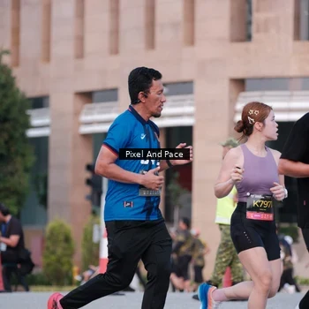Runner Photo 6762197