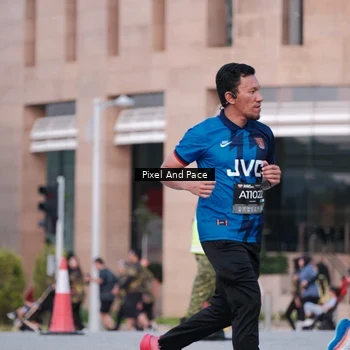 Runner Photo 6762205