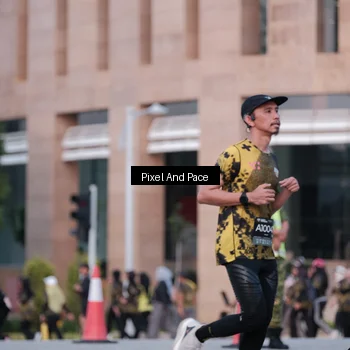 Runner Photo 6762221