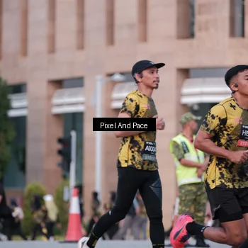 Runner Photo 6762222