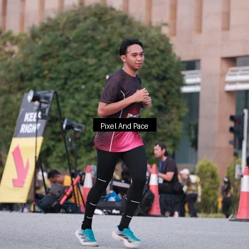 Runner Photo 6762226